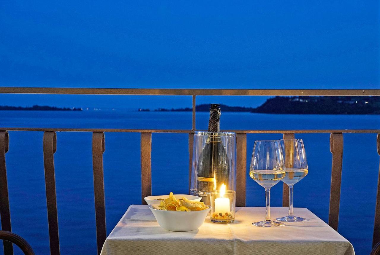 Hotel Du Lac Gardone Riviera Eksteriør billede